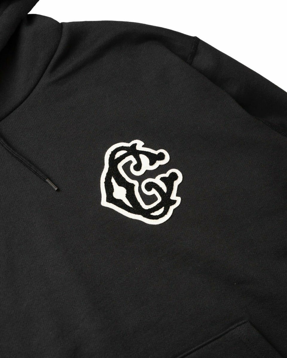 Classic【C】Logo wappen Hoodie (Black) | Classic clothing