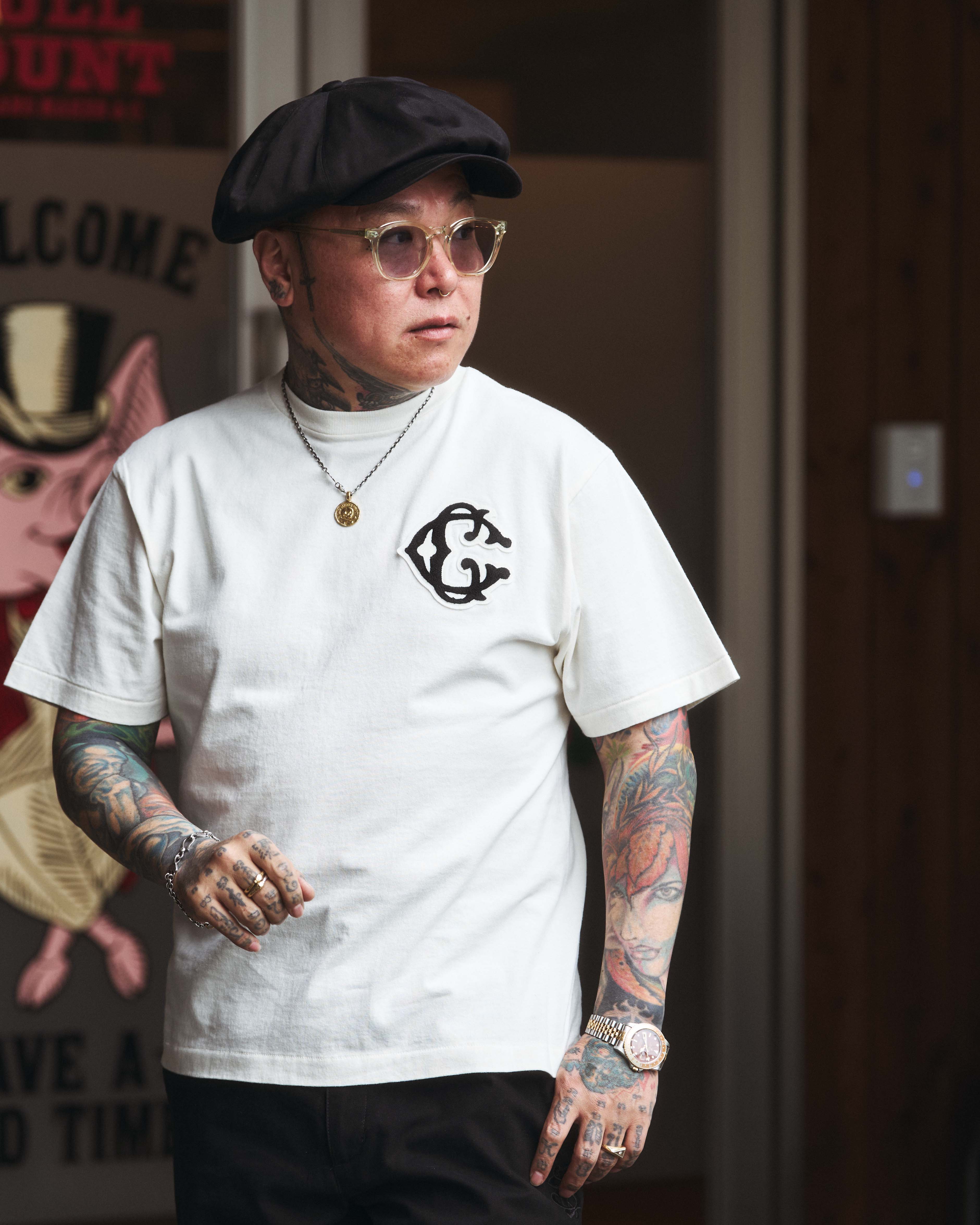 よ！さん専用 2COLOR】Classic【C】Logo wappen S/S T-shirt | Classic clothing