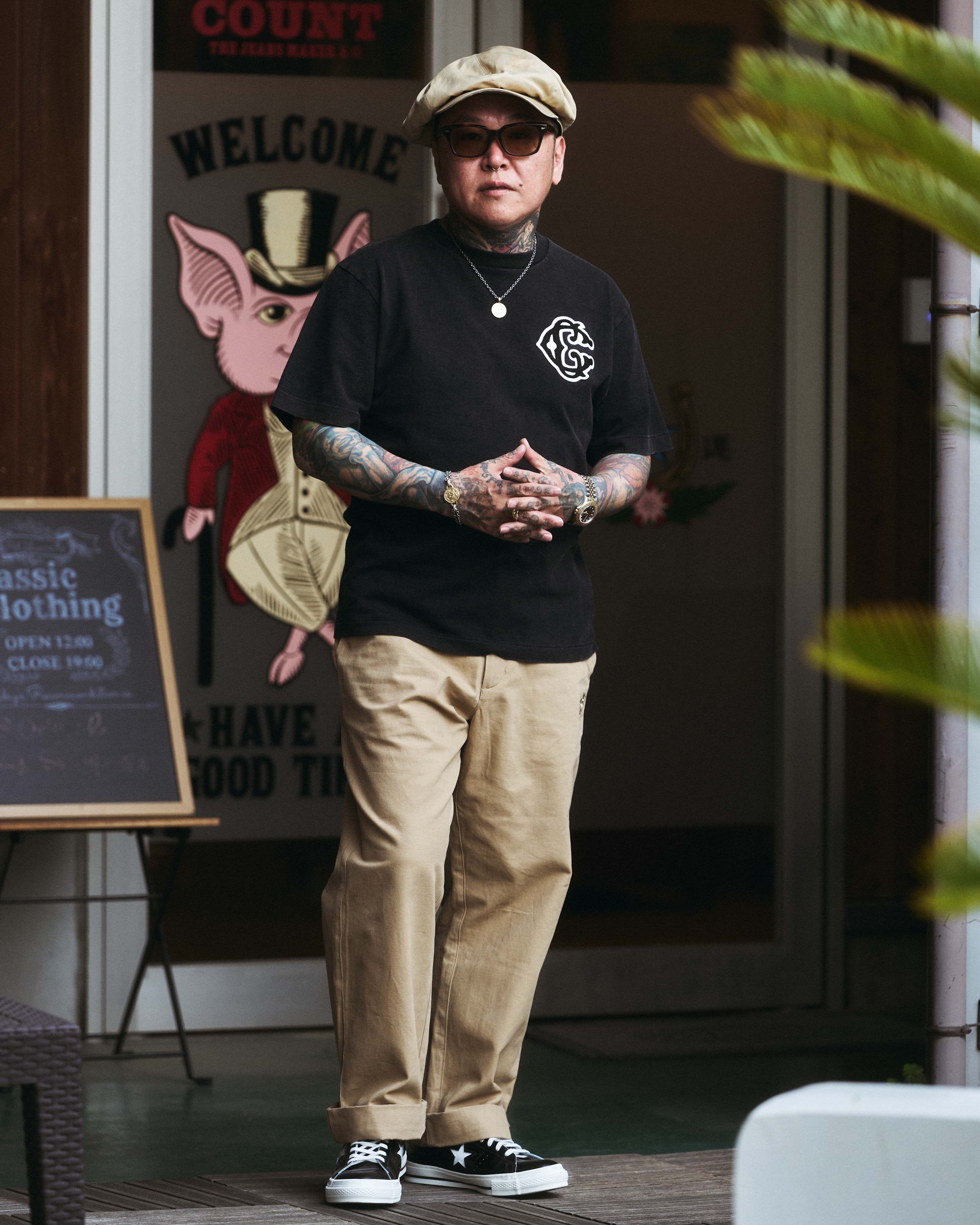 2COLOR】Classic【C】Logo wappen S/S T-shirt | Classic clothing