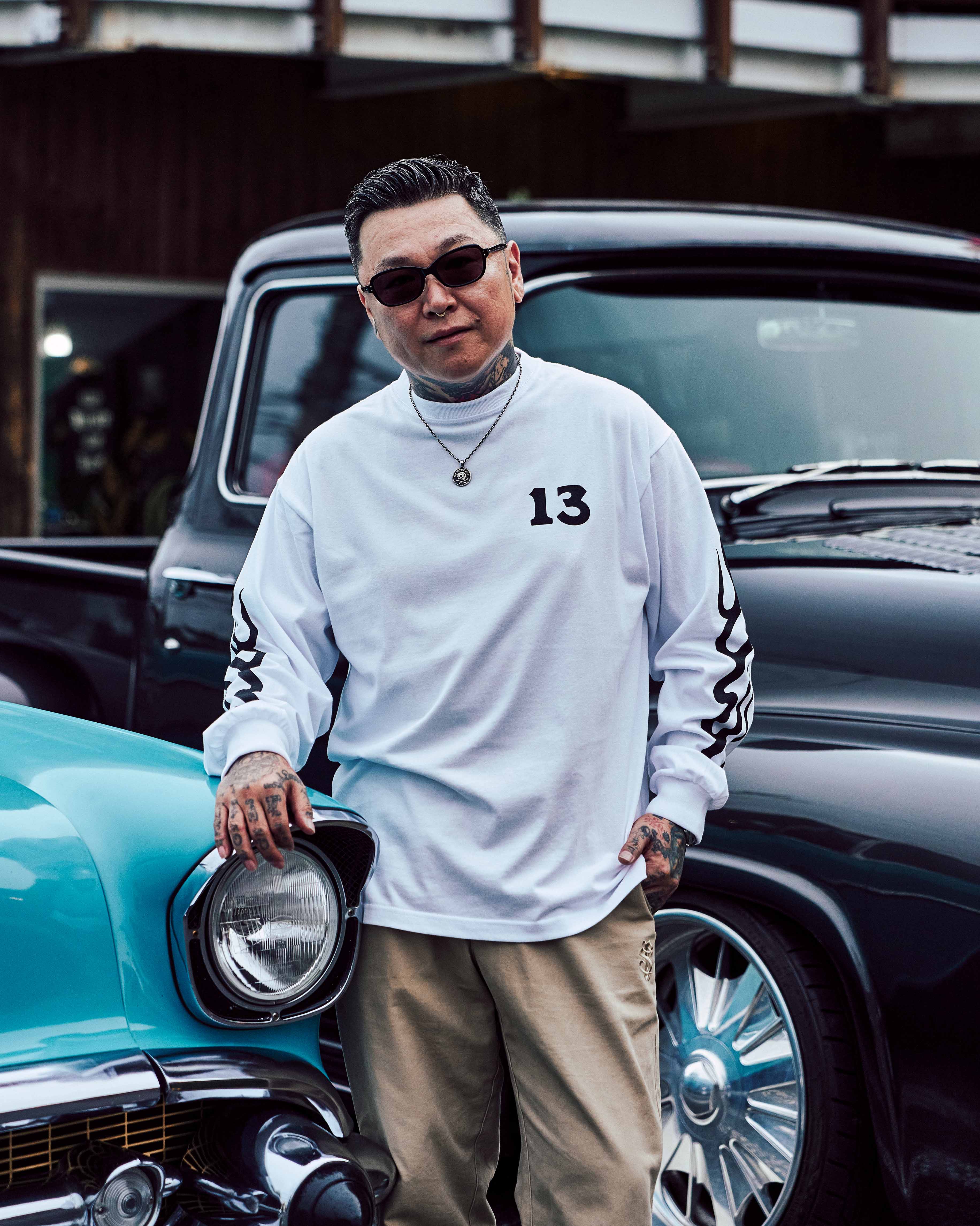 Eagle and Snake L/S T-shirt (White) | Classic clothing